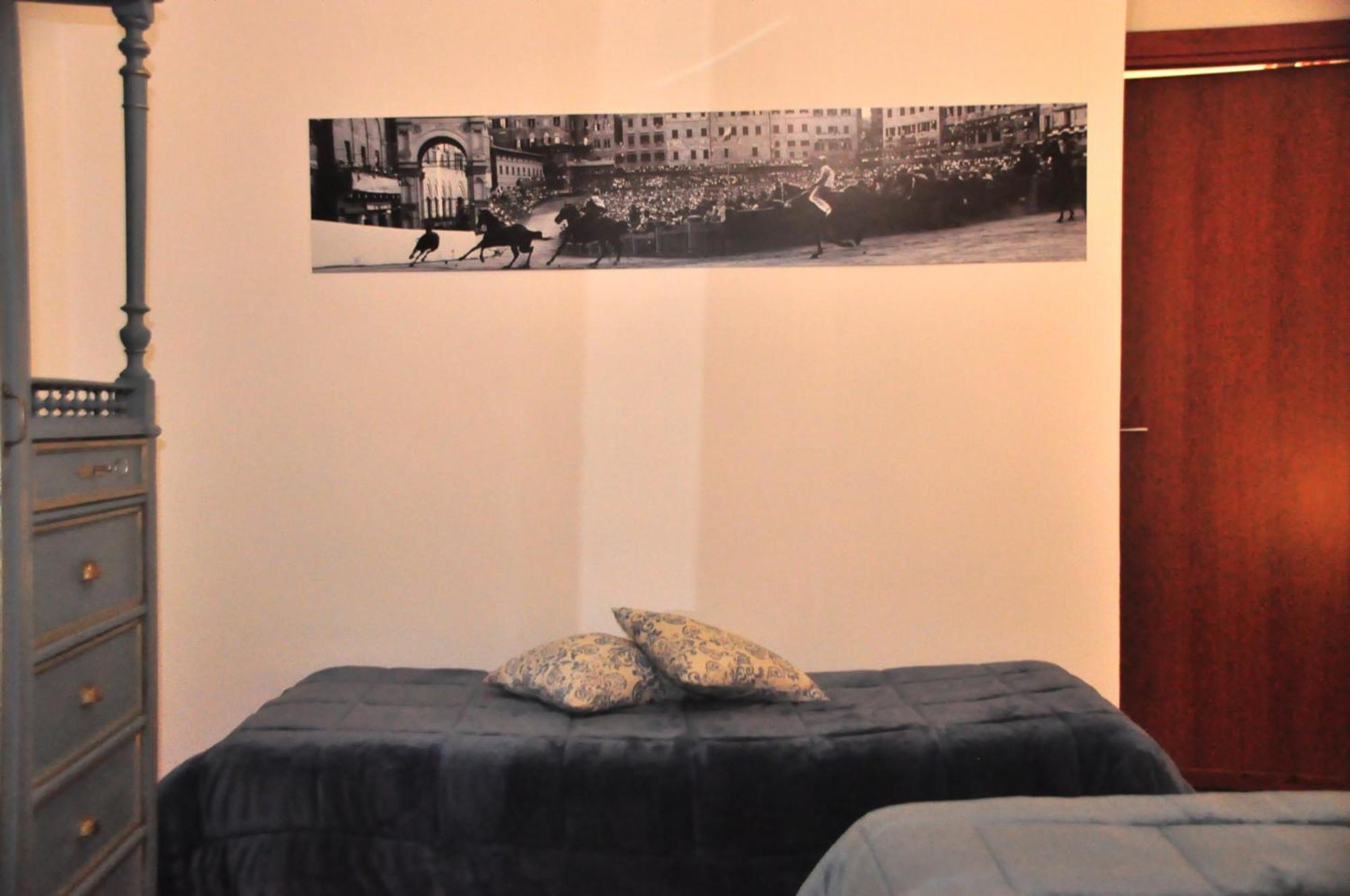 B&B Le Camere Di Livia Siena Eksteriør billede
