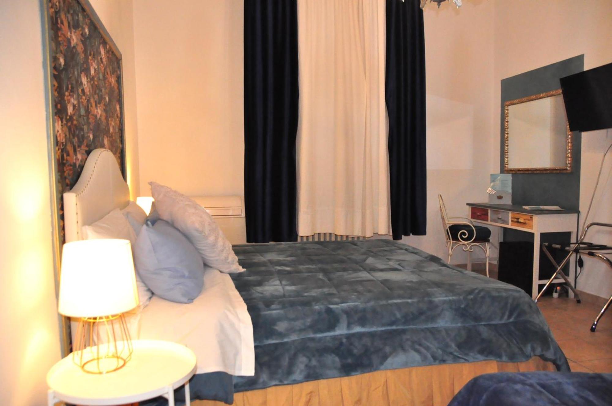 B&B Le Camere Di Livia Siena Eksteriør billede