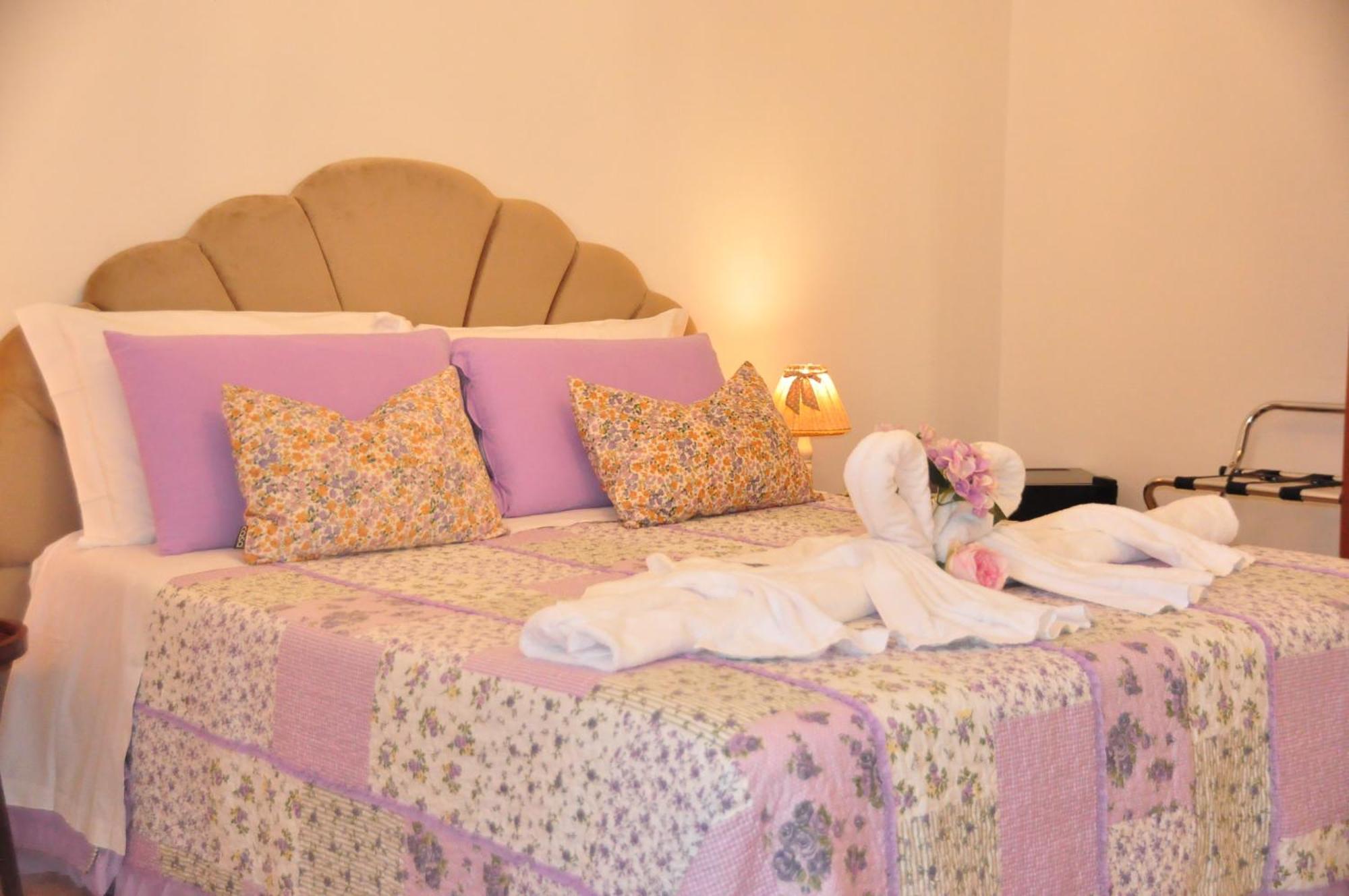 B&B Le Camere Di Livia Siena Eksteriør billede